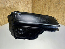 Load image into Gallery viewer, Frontscheinwerfer Skoda Karoq 57B941016D Rechts Scheinwerfer Headlight SCH2532179384ho