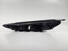 Laden Sie das Bild in den Galerie-Viewer, Frontscheinwerfer Hyundai Kona 92208J9000 LED Rechts Scheinwerfer Headlight SCH1757995934ig
