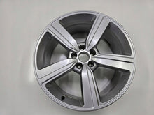 Laden Sie das Bild in den Galerie-Viewer, 1x Alufelge 20 Zoll 9.0" 5x112 38ET 4KE601025S Audi E-Tron Rim Wheel FEL2339379679xj