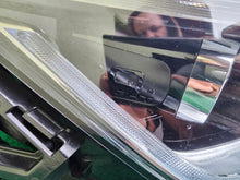 Load image into Gallery viewer, Frontscheinwerfer VW Golf VIII 5H1941036F Rechts Scheinwerfer Headlight SCH4030927026vs