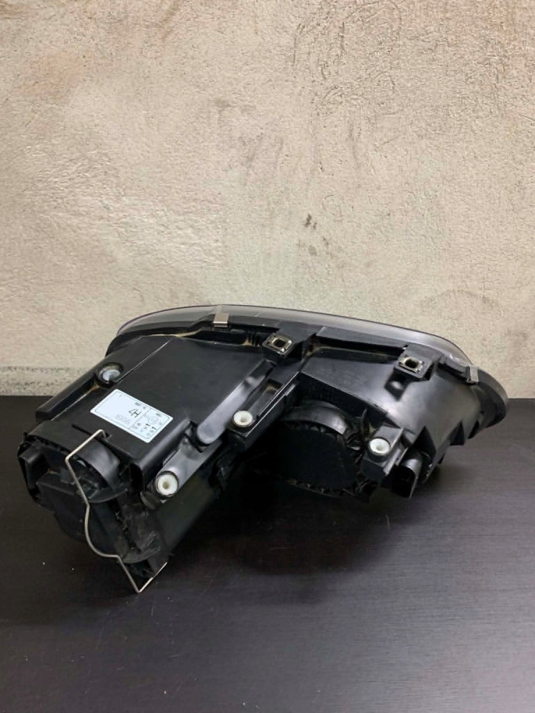Frontscheinwerfer VW Touran Caddy I Links Scheinwerfer Headlight SCH6380839814bg