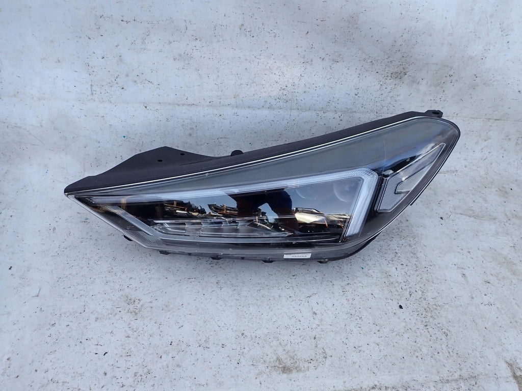 Frontscheinwerfer Hyundai Tucson Ein Stück (Rechts oder Links) Headlight SCH4821153082ay