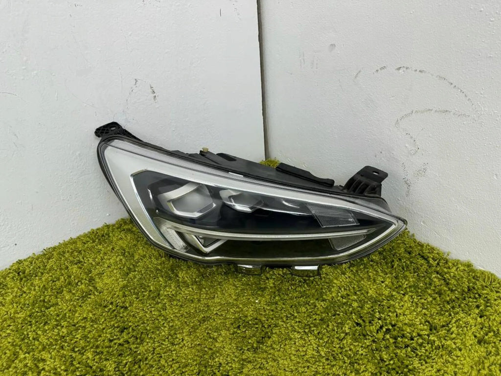 Frontscheinwerfer Ford Focus TRM204 LED Rechts Scheinwerfer Headlight