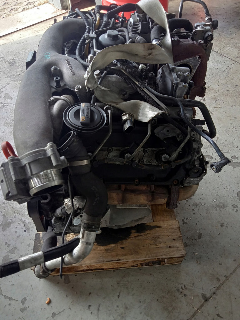 Motor Audi VW A5 A4 CAP 3.0 TDI 240PS 176kW Diesel Engine Unkomplett