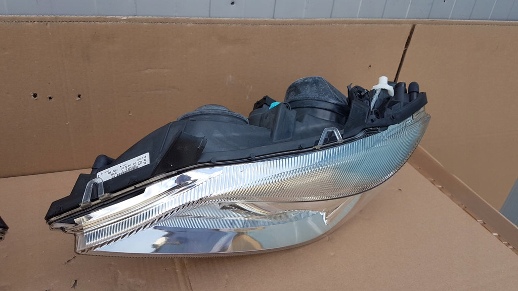 Frontscheinwerfer Opel Astra 93170272 93170273 Xenon Ein Satz Headlight SCH9341113250hn