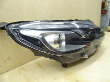 Laden Sie das Bild in den Galerie-Viewer, Frontscheinwerfer Peugeot 2008 I 9814739580 Rechts Scheinwerfer Headlight