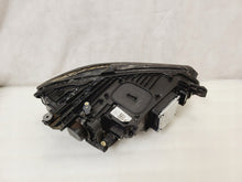 Laden Sie das Bild in den Galerie-Viewer, Frontscheinwerfer VW Passat B8 3G1941035L LED Links Scheinwerfer Headlight SCH5920026740up