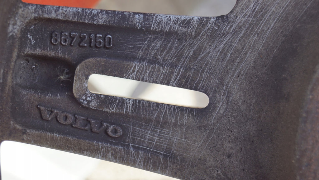 1x Alufelge 16 Zoll 7.0" 5x108 49ET 8672150 Volvo Rim Wheel