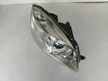 Laden Sie das Bild in den Galerie-Viewer, Frontscheinwerfer Skoda Fabia II Rechts Scheinwerfer Headlight