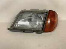 Laden Sie das Bild in den Galerie-Viewer, Frontscheinwerfer Mercedes-Benz Sl R129 1298206761 Links Scheinwerfer Headlight