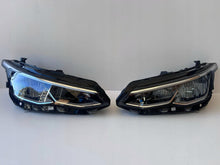 Load image into Gallery viewer, Frontscheinwerfer VW Golf VIII 5H1941006C 5H1941005C Rechts oder Links SCH6825650349un