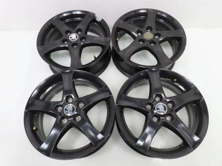 4x Alufelge 16 Zoll 6.0" 5x112 48ET Glanz Schwarz KBA49473 Skoda I Rim Wheel FEL7514968613ty