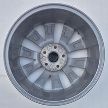 Load image into Gallery viewer, 1x Alufelge 17 Zoll 7.0" 5x112 45ET 2GA601025P VW Rim Wheel FEL2328716095kj
