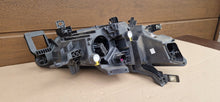 Laden Sie das Bild in den Galerie-Viewer, Frontscheinwerfer Cupra Born 10F941007H Links Scheinwerfer Headlight SCH2824810331li
