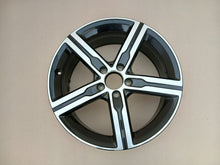 Laden Sie das Bild in den Galerie-Viewer, 1x Alufelge 18 Zoll 7.5" 5x112 49ET Glanz A1774013200 Mercedes-Benz W177 FEL3499355206wa