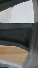 Load image into Gallery viewer, 1x Alufelge 16 Zoll 6.5" 4x100 37ET Renault Clio IV Captur I Rim Wheel FEL5271088937qd