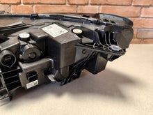 Laden Sie das Bild in den Galerie-Viewer, Frontscheinwerfer BMW 2 Active Tourer U06 5A42244-10 Rechts Headlight SCH6450765106xd