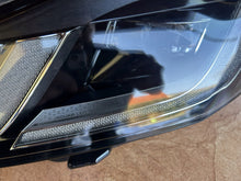Laden Sie das Bild in den Galerie-Viewer, Frontscheinwerfer Jaguar X260 Fpace F-Pace MK83-13W029 Full LED Links Headlight SCH6373722722bl