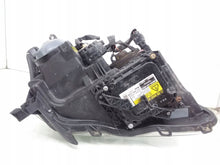 Laden Sie das Bild in den Galerie-Viewer, Frontscheinwerfer Toyota Avensis 8596724011 3900078496 Links Headlight SCH2260082058ew