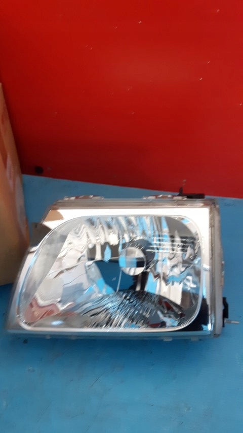 Frontscheinwerfer Toyota Hilux VI 81170-35340 6F9880741G0445110262 Links SCH4657238770nw