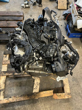 Load image into Gallery viewer, Motor Mercedes-Benz Cla 654920 2.0 CDI Diesel Engine Komplett MOT1361975413lt