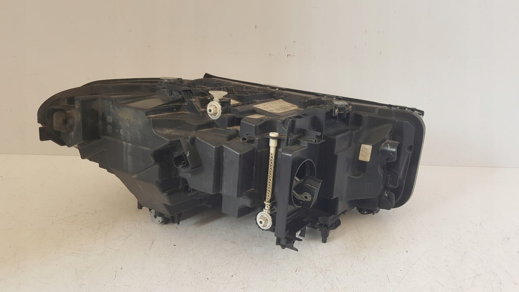 Frontscheinwerfer BMW 5 G31 G30 5A26FA3-01 LED Ein Stück (Rechts oder Links) SCH8363533889cl