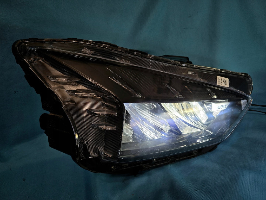 Frontscheinwerfer Hyundai Bayon 92102Q0600 LED Rechts Scheinwerfer Headlight SCH3266700143xz