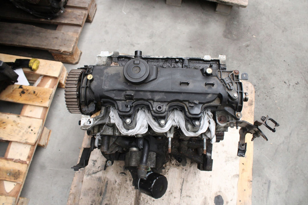 Motor Dacia Nissan Renault I Z K9K4830 1.5 DCI 99TKm Diesel Engine Unkomplett