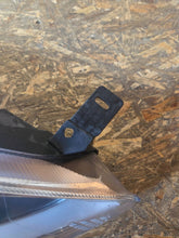 Laden Sie das Bild in den Galerie-Viewer, Frontscheinwerfer Ford Fiesta I 175LL1067 L1BB13E014 LED Rechts Headlight SCH1783774566ix