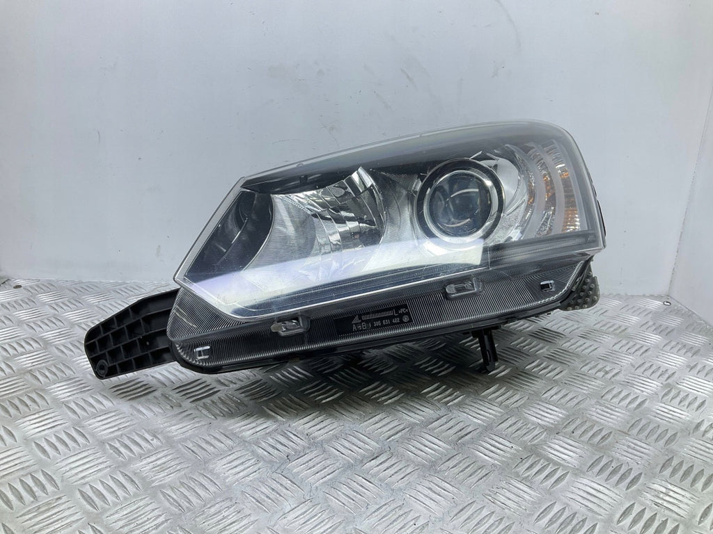 Frontscheinwerfer Skoda Yeti 5L2941015C Links Scheinwerfer Headlight SCH6683654845xa