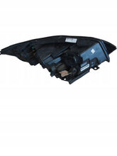 Laden Sie das Bild in den Galerie-Viewer, Frontscheinwerfer Land Rover I Sport Discovery FK7213W030E Links Headlight SCH1722282065fh