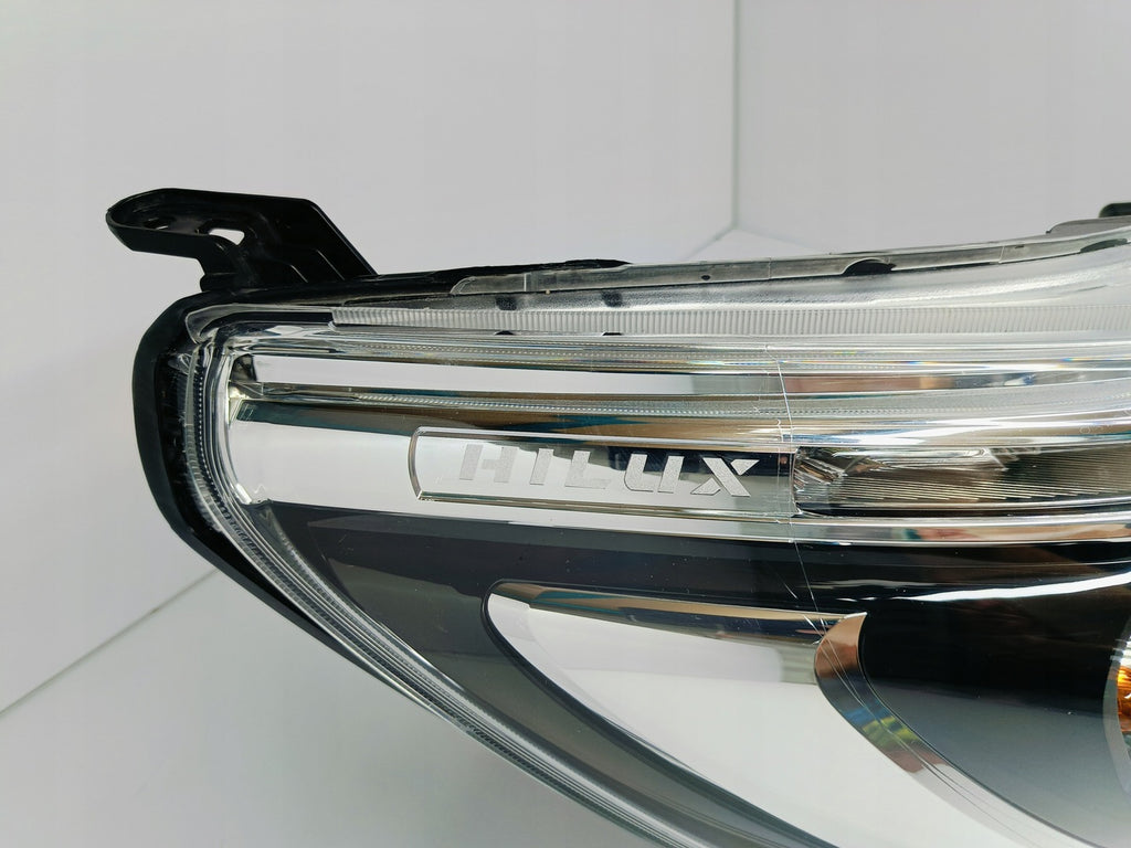 Frontscheinwerfer Toyota Hilux VIII 0K-56 2015-N1 LED Rechts Headlight SCH2909030286ns