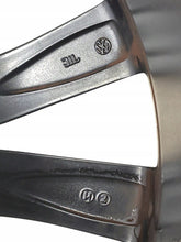 Load image into Gallery viewer, 1x Alufelge 19 Zoll 8.0" 5x112 5C0601025N VW Golf VII Passat B8 Beetle Rim Wheel FEL9496106467pv