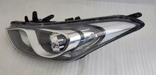 Load image into Gallery viewer, Frontscheinwerfer Hyundai I30 Gde 92101-A6020 Links Scheinwerfer Headlight SCH7692398897lb