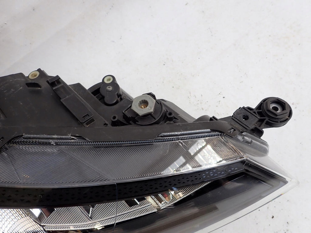 Frontscheinwerfer Seat Ibiza I V 6F1941005E 6F1941006E LED Rechts oder Links SCH5716417561ri