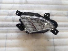 Load image into Gallery viewer, Frontscheinwerfer Hyundai I10 92207K7200 Links Scheinwerfer Headlight