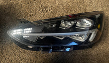 Load image into Gallery viewer, Frontscheinwerfer Ford Focus JX7B-13E015-CE LED Links Scheinwerfer Headlight SCH1651732105fe