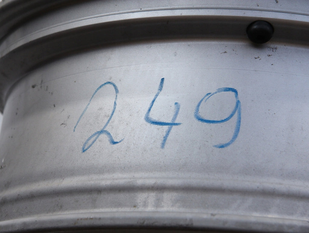 1x Alufelge 18 Zoll 7.0" 5x114.3 46ET 20402D8 Mitsubishi Rim Wheel