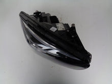 Laden Sie das Bild in den Galerie-Viewer, Frontscheinwerfer Mercedes-Benz W247 A2479062603 FULL LED Rechts Headlight