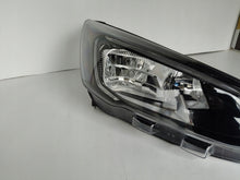 Laden Sie das Bild in den Galerie-Viewer, Frontscheinwerfer Ford Focus MX7B-13E014-CC Rechts Scheinwerfer Headlight SCH3223976360bx