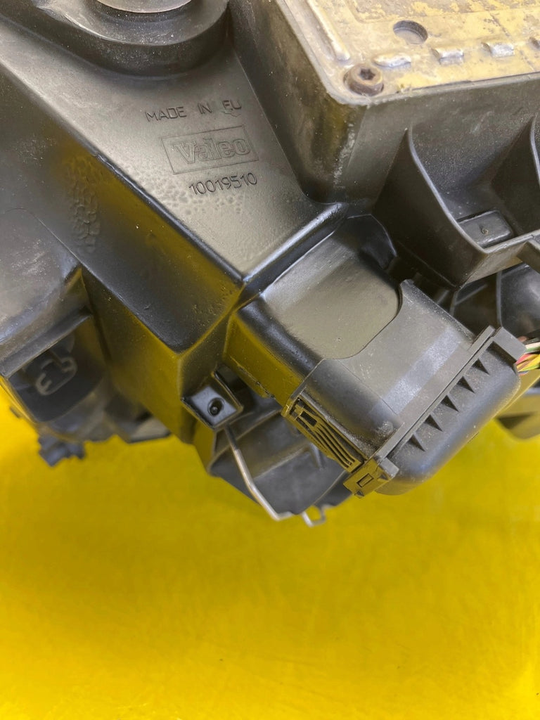 Frontscheinwerfer BMW 1 E81 E82 E87 6924489 Xenon Links Scheinwerfer Headlight