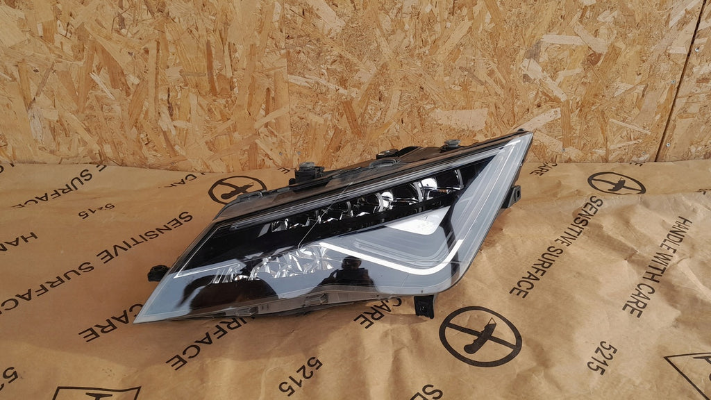 Frontscheinwerfer Seat Leon 5F1941007F LED Links Scheinwerfer Headlight