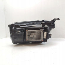 Laden Sie das Bild in den Galerie-Viewer, Frontscheinwerfer Mercedes-Benz Cls C257 A2579068400 A2578260200 Rechts SCH8536723084nd