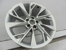 Load image into Gallery viewer, 1x Alufelge 18 Zoll 8.5&quot; 5x112 29ET Glanz Silber 8W0601025 Audi Rim Wheel