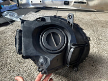 Laden Sie das Bild in den Galerie-Viewer, Frontscheinwerfer Mercedes-Benz Mini R55 R56 162704-03 Rechts Headlight SCH6110887849mi