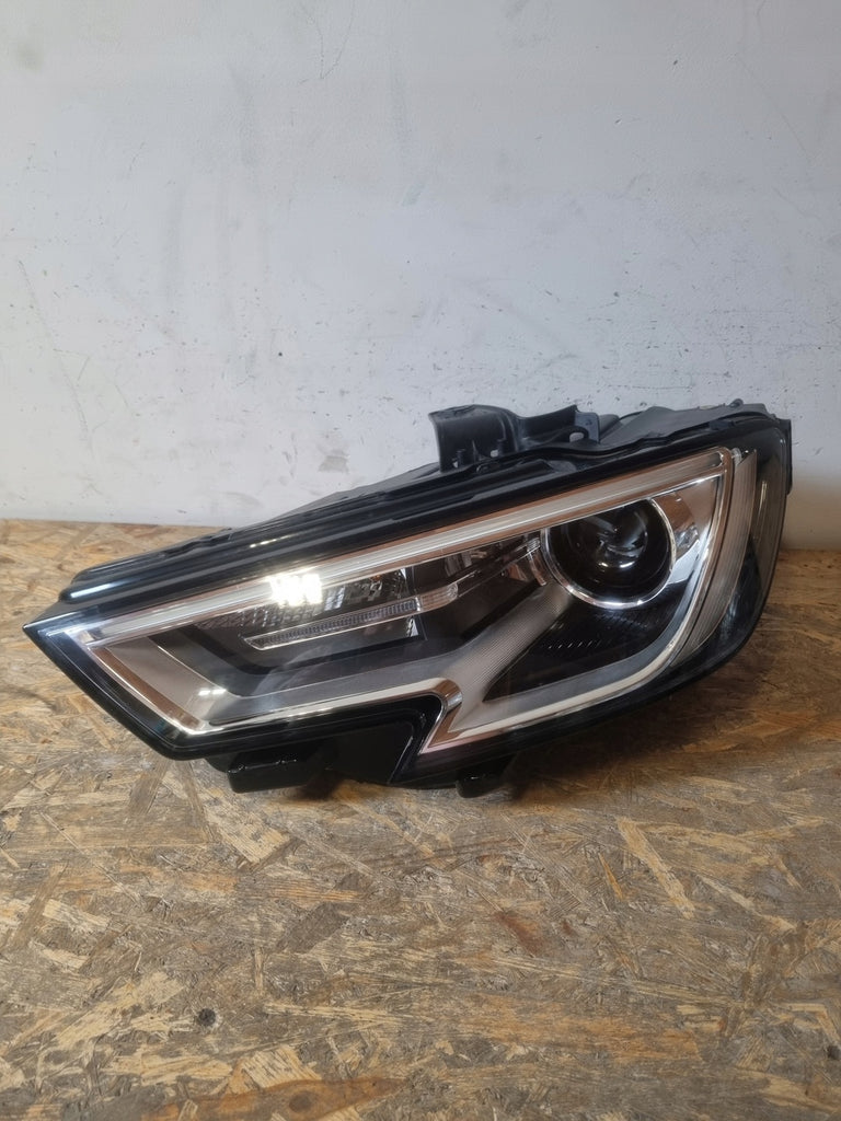 Frontscheinwerfer Audi A3 8V0941005 Xenon Links Scheinwerfer Headlight