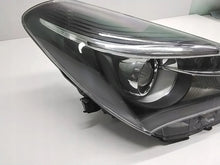 Laden Sie das Bild in den Galerie-Viewer, Frontscheinwerfer Toyota Yaris Rechts Scheinwerfer Headlight SCH8665373666gr