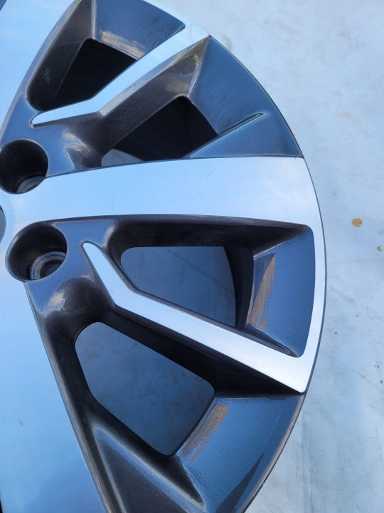 1x Alufelge 17 Zoll 7.0" 5x114.3 46ET Glanz Graphit 9806454377 Mg Proace Verso FEL3549358616xt