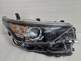 Frontscheinwerfer Toyota Auris 8113002K30 LED Rechts Scheinwerfer Headlight
