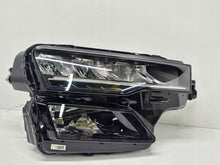 Laden Sie das Bild in den Galerie-Viewer, Frontscheinwerfer Skoda Karoq I 57B941010 Rechts Scheinwerfer Headlight SCH8737379208og